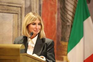 “Pescara chiama Carrara e riscatta i lavoratori”: così la senatrice Susanna Campione alla conferenza Programmatica di Fratelli d’Italia a Pescara