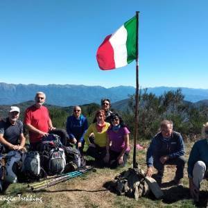 Foto1 - La Bandiera garrisce sul Montre Civolaro