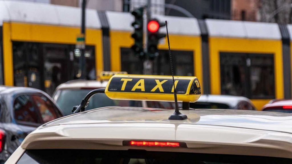 Taxi - Lagazzettadimassaecarrara.it