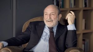 Umberto Galimberti - Lagazzettadimassaecarrara.it