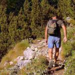 Passeggiata in montagna - Lagazzettadimassaecarrara.it