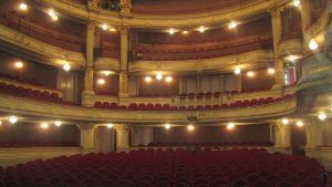 Teatro - Lagazzettadimassaecarrara.it