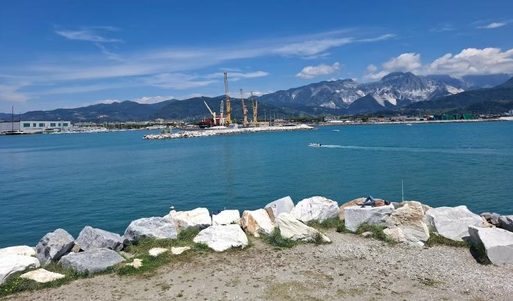 Porto di Marina di Carrara - Lagazzettadimassaecarrara.it