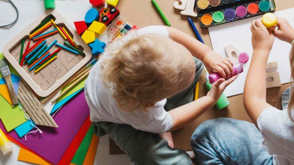 Bimbi all'asilo - Lagazzettadimassaecarrara.it
