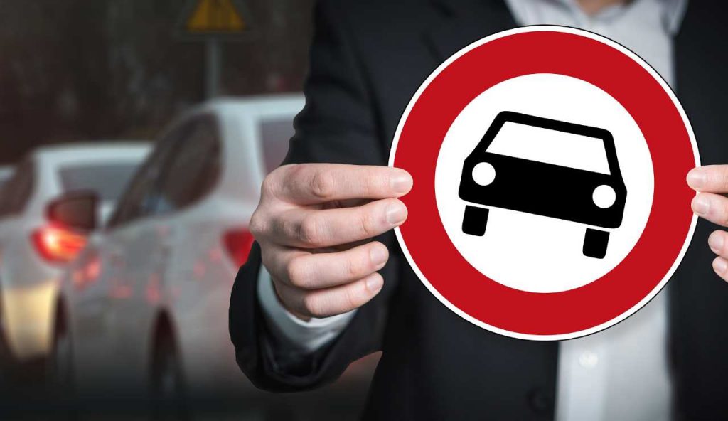 Divieto circolazione auto