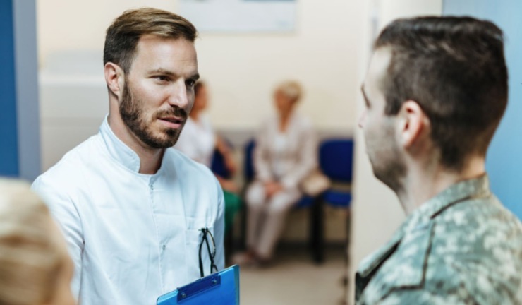 Militari in ospedale - Lagazzettadimassaecarrara.it