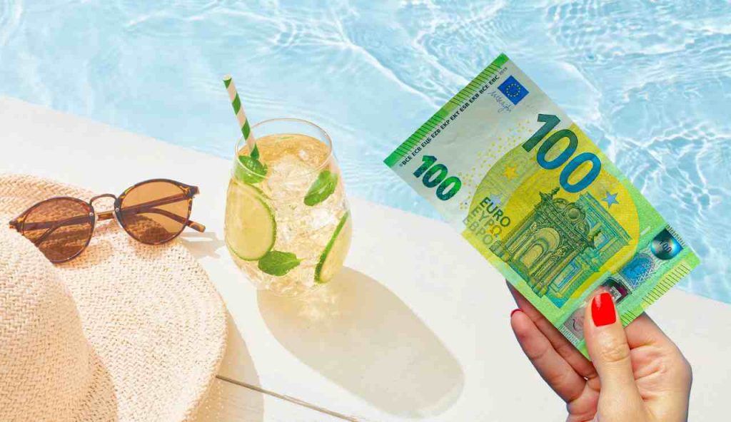 Tassa 100 euro vacanza