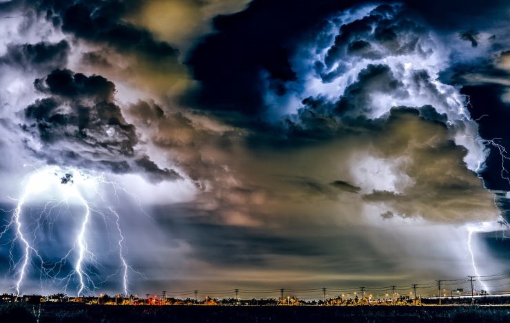 Tempesta di fulmini - Lagazzettadimassaecarrara.it