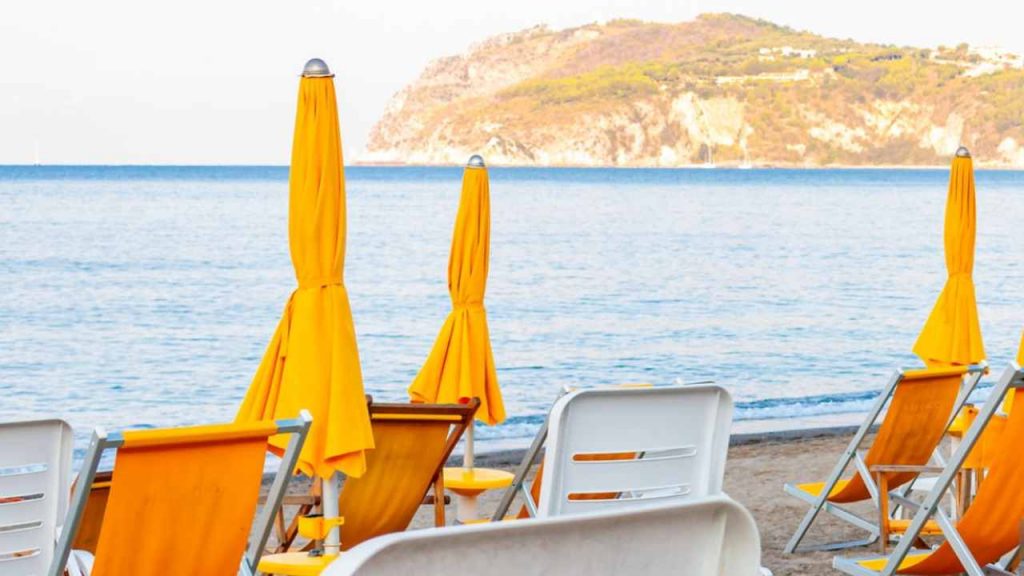 Stabilimento balneare - Lagazzettadimassaecarrara.it